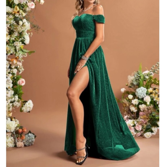 Luxe off shoulder slit thigh holidays party glitter dress - Picture 6 of 6